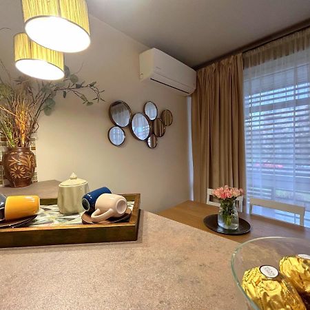 Thea Apartment Timisoara Bagian luar foto